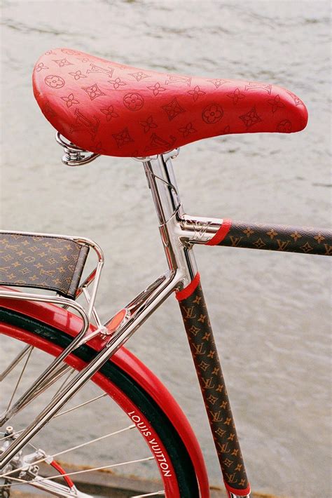 louis vuitton bike seat|louis vuitton tamboite bike set.